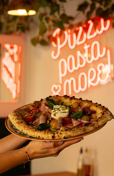 Zdjęcie na okładce dla Pizzeria Frontiera Poznań Szewska – Pizza Klasyczna
